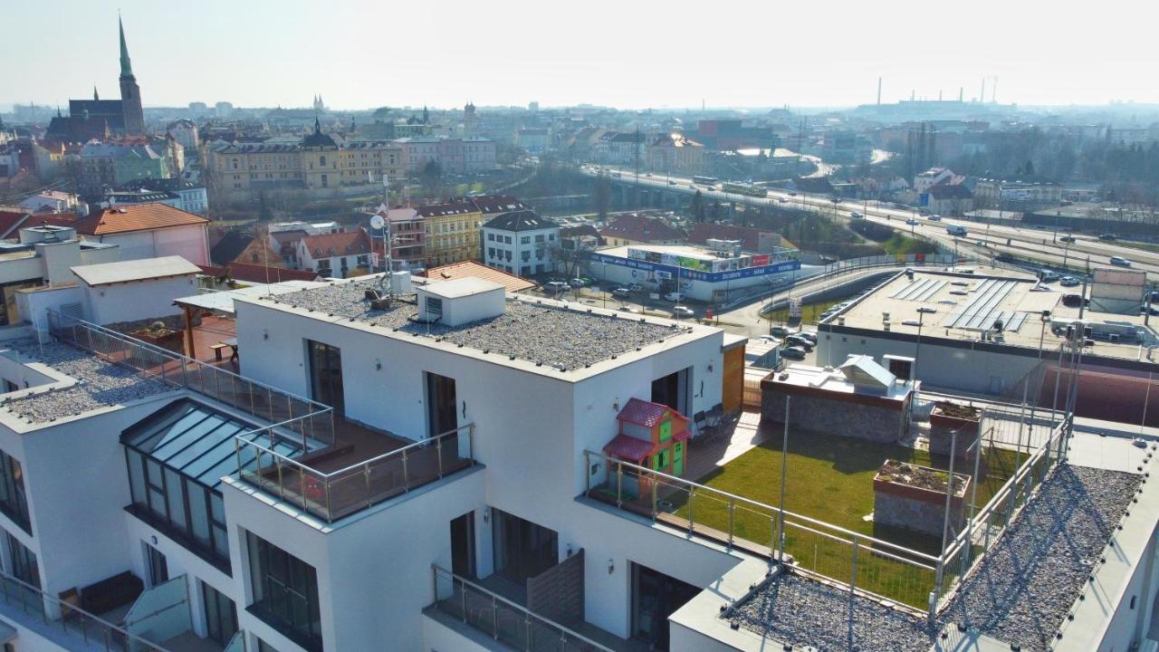 Magic Apartment Centre Mezonet Plzeň Exterior foto